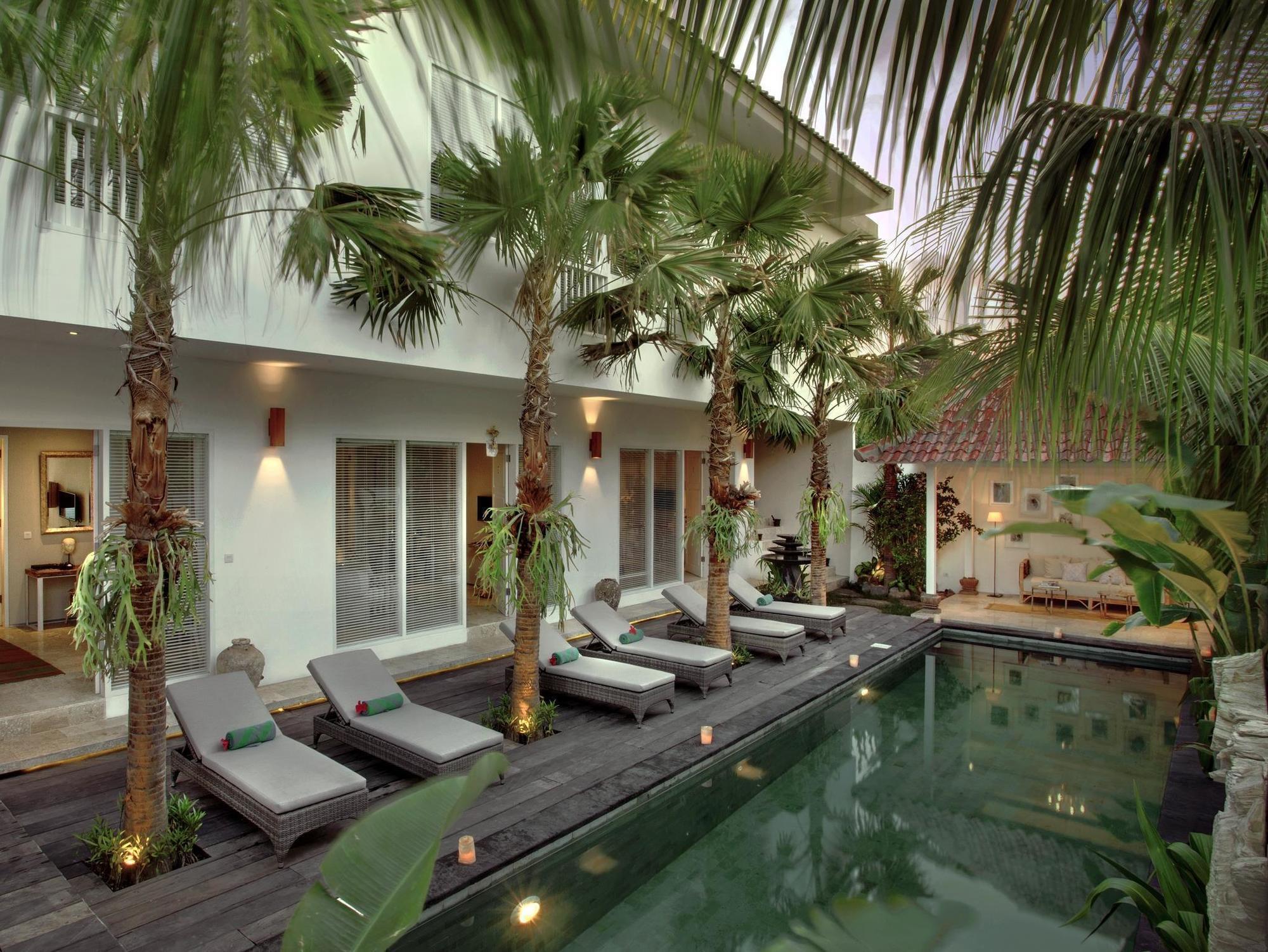 Room & Vespa 4 Seminyak  Ngoại thất bức ảnh